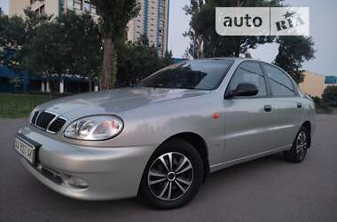 Седан Daewoo Lanos 2004 в Киеве