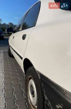 Седан Daewoo Lanos 1998 в 