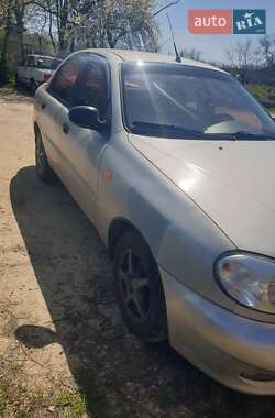 Седан Daewoo Lanos 2004 в Черноморске