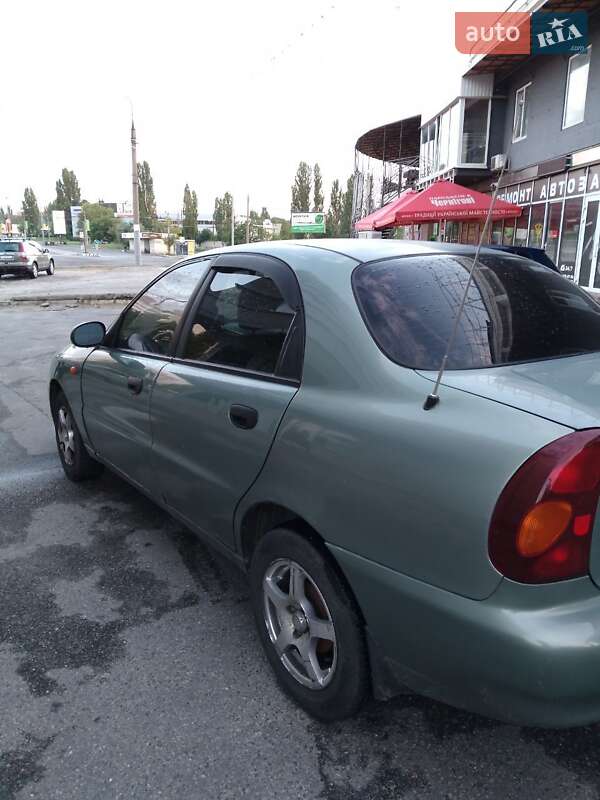 Седан Daewoo Lanos 2005 в Харкові