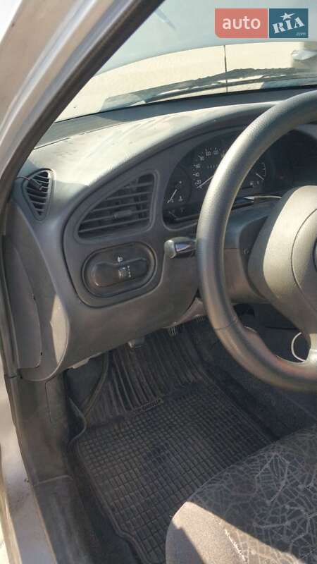 Седан Daewoo Lanos 2006 в Львові
