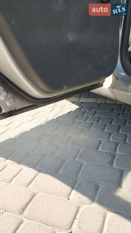 Седан Daewoo Lanos 2006 в Львові