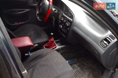 Седан Daewoo Lanos 1998 в 