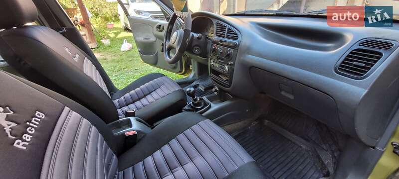 Седан Daewoo Lanos 2006 в Перечине