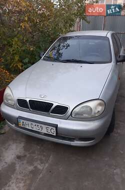 Седан Daewoo Lanos 2001 в Мукачевому