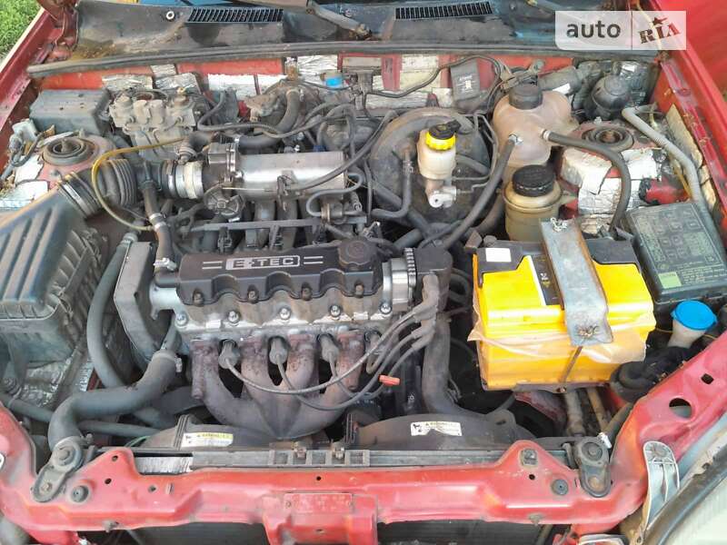 Хэтчбек Daewoo Lanos 1999 в Знаменке