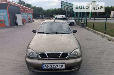 Седан Daewoo Lanos 2004 в Житомире