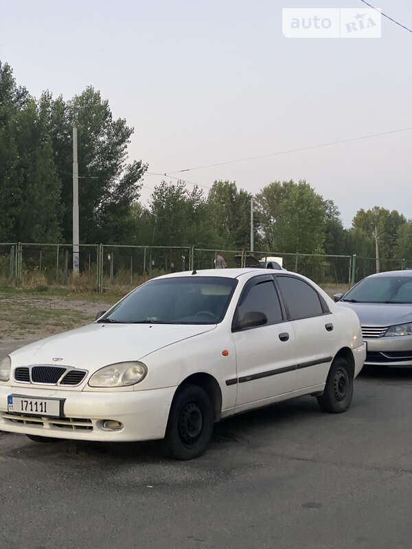 Daewoo Lanos 2003