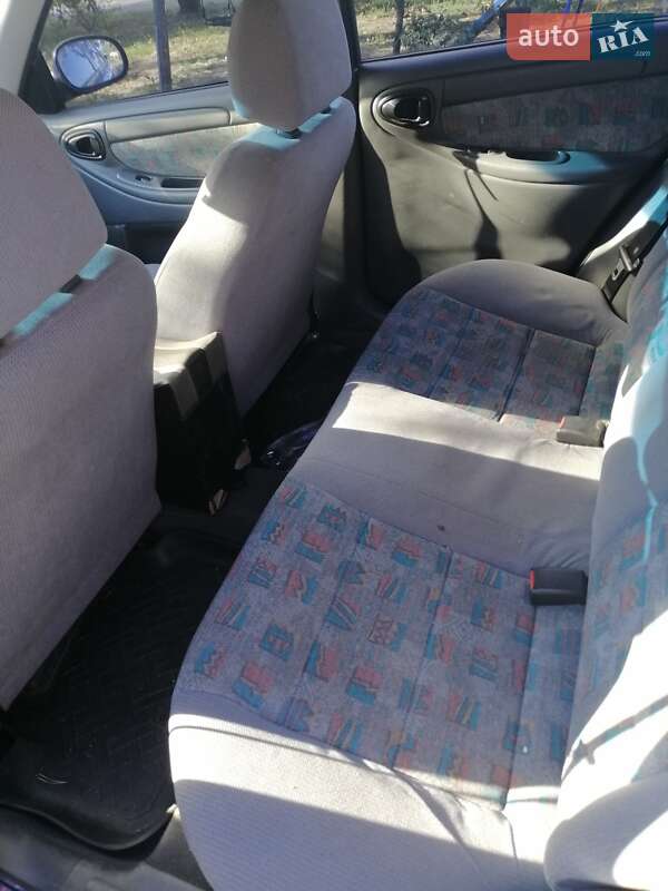 Седан Daewoo Lanos 2005 в Полтаве