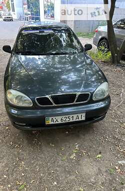 Седан Daewoo Lanos 1998 в Харкові