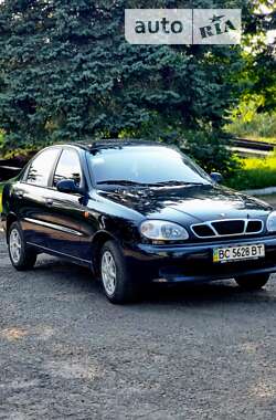 Седан Daewoo Lanos 2008 в Новому Розділі