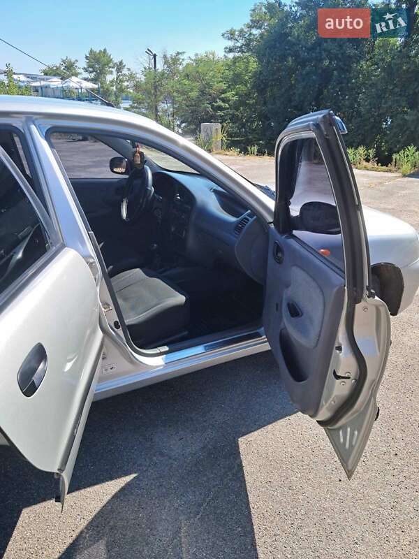 Седан Daewoo Lanos 2007 в Днепре