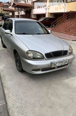 Седан Daewoo Lanos 2002 в Львове