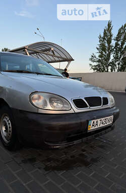 Седан Daewoo Lanos 1998 в Киеве