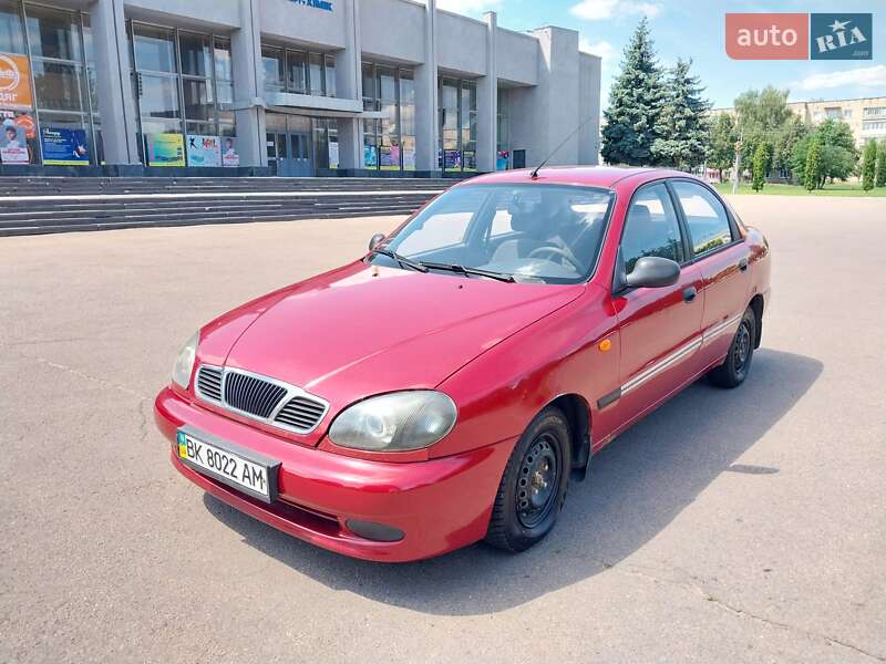 Седан Daewoo Lanos 2008 в Ровно