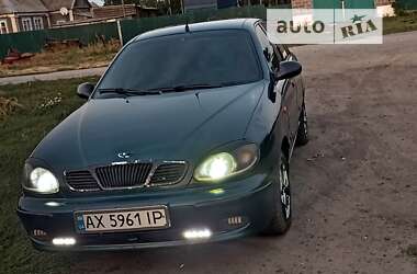 Седан Daewoo Lanos 2004 в Александровке