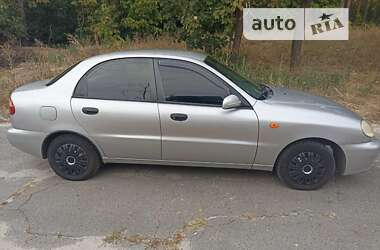 Седан Daewoo Lanos 2002 в Киеве