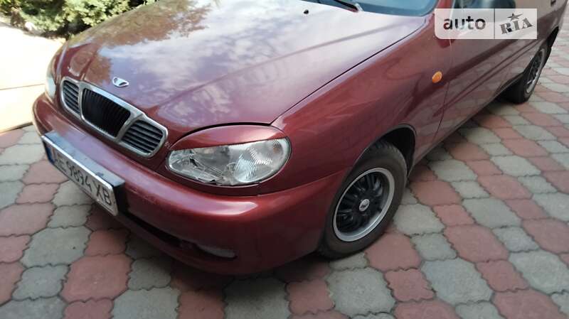 Седан Daewoo Lanos 2004 в Петропавловке