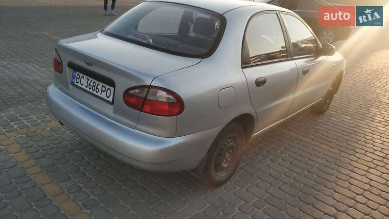 Седан Daewoo Lanos 2006 в Львові