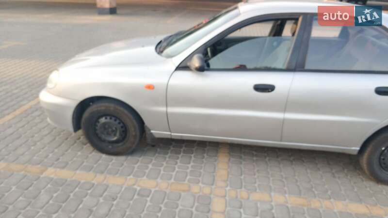Седан Daewoo Lanos 2006 в Львові