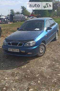 Седан Daewoo Lanos 1998 в Чернівцях