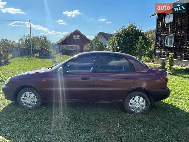Седан Daewoo Lanos 2008 в Сколе