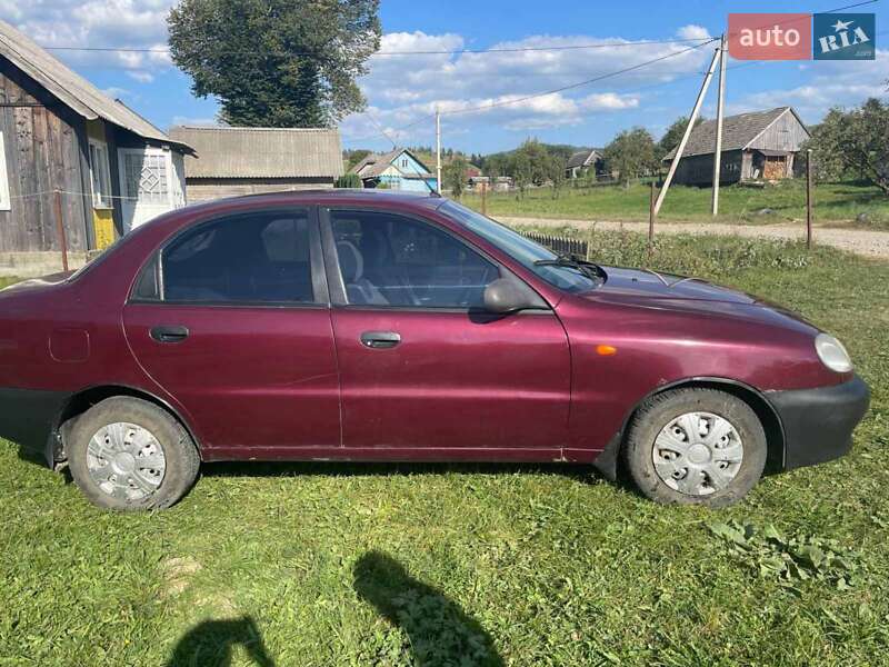 Седан Daewoo Lanos 2008 в Сколе