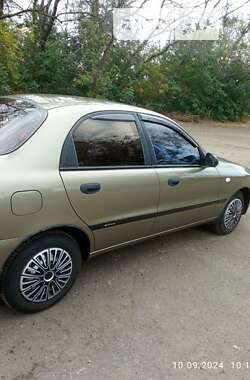 Седан Daewoo Lanos 2007 в Зміїві