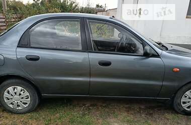 Седан Daewoo Lanos 2008 в Макарові