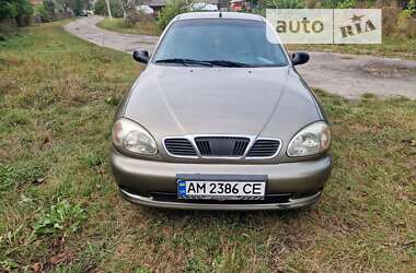 Седан Daewoo Lanos 2007 в Романіву