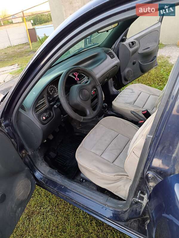 Седан Daewoo Lanos 2005 в Каменском