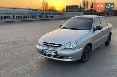 Седан Daewoo Lanos 2010 в 