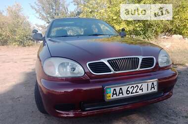 Седан Daewoo Lanos 2008 в Новоархангельську