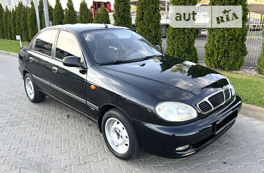 Седан Daewoo Lanos 2008 в Києві