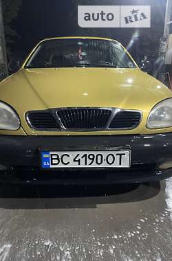 Седан Daewoo Lanos 2002 в Богородчанах