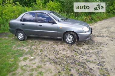 Седан Daewoo Lanos 2008 в Красилові