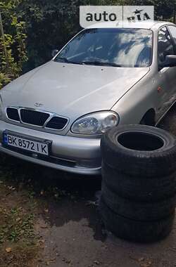 Седан Daewoo Lanos 2003 в Дубні