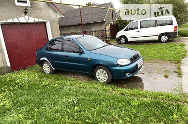 Седан Daewoo Lanos 2006 в Хотине