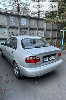 Седан Daewoo Lanos 2003 в Дніпрі