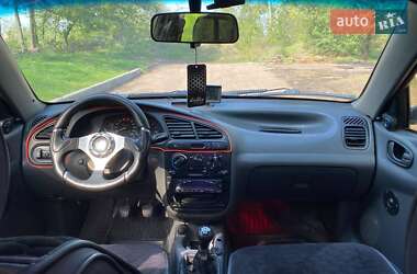 Седан Daewoo Lanos 2004 в 