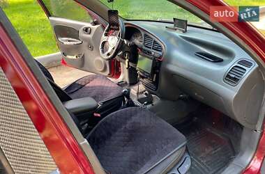 Седан Daewoo Lanos 2004 в 