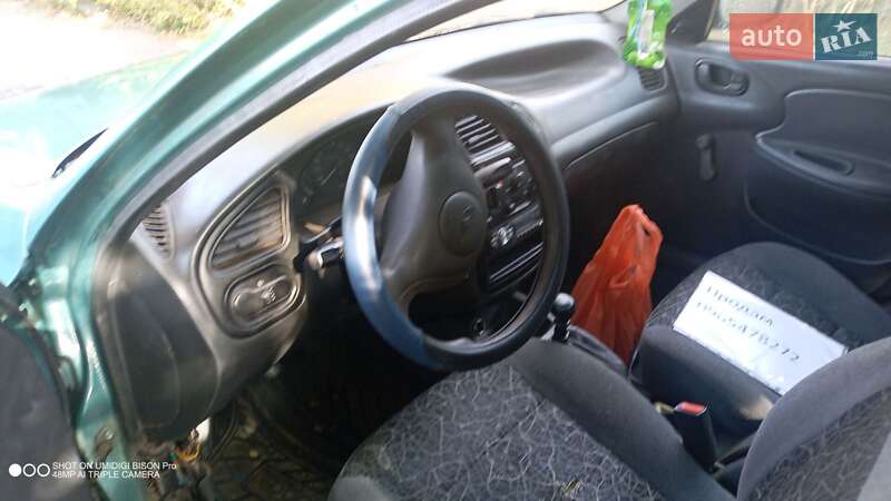 Хэтчбек Daewoo Lanos 1998 в Кривом Роге