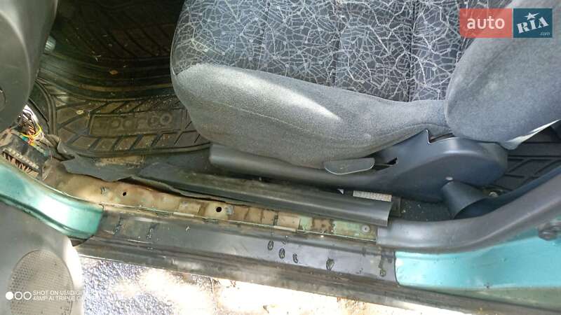 Хэтчбек Daewoo Lanos 1998 в Кривом Роге