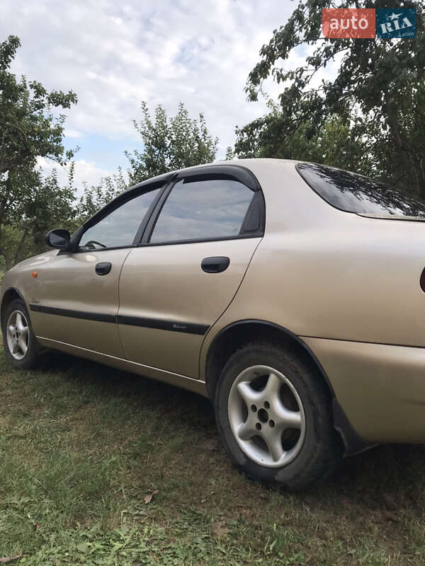 Седан Daewoo Lanos 2008 в 