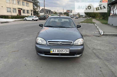 Седан Daewoo Lanos 2009 в Каневі