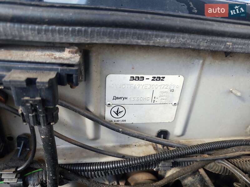 Седан Daewoo Lanos 2003 в Львове