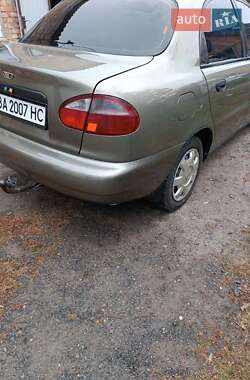 Седан Daewoo Lanos 2002 в Олександрії