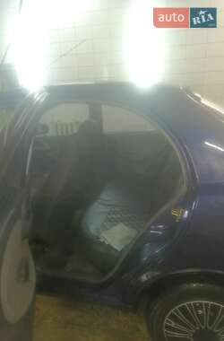 Седан Daewoo Lanos 2006 в Корце