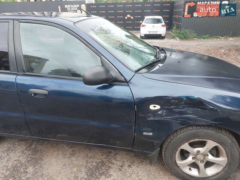 Хэтчбек Daewoo Lanos 2004 в Киеве