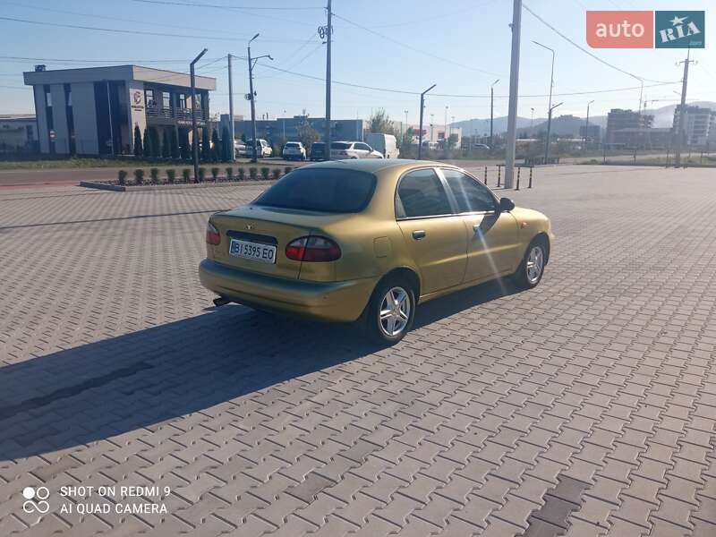 Седан Daewoo Lanos 2006 в Хусте